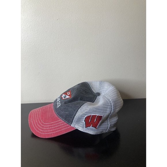 Dairyland Seed University Of Wisconsin Hat Cap Mesh Trucker - Picture 3 of 6